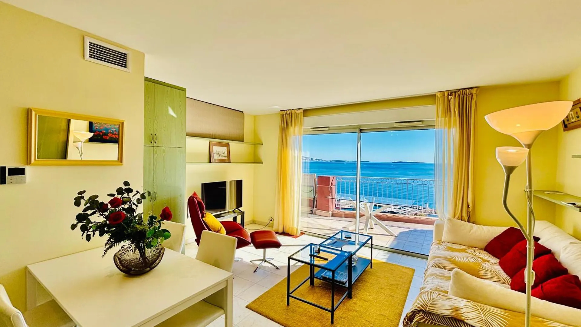 Superbe Appartement Vue Mer Dans Residence Avec Piscine Theoule-sur-Mer 0*,  France