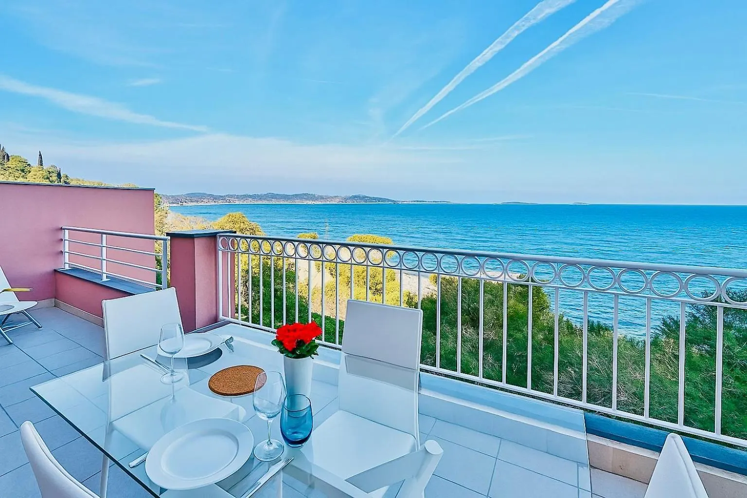 Superbe Appartement Vue Mer Dans Residence Avec Piscine Theoule-sur-Mer Apartment